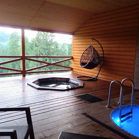 Отель Monblan Yablunytsya Luaran gambar