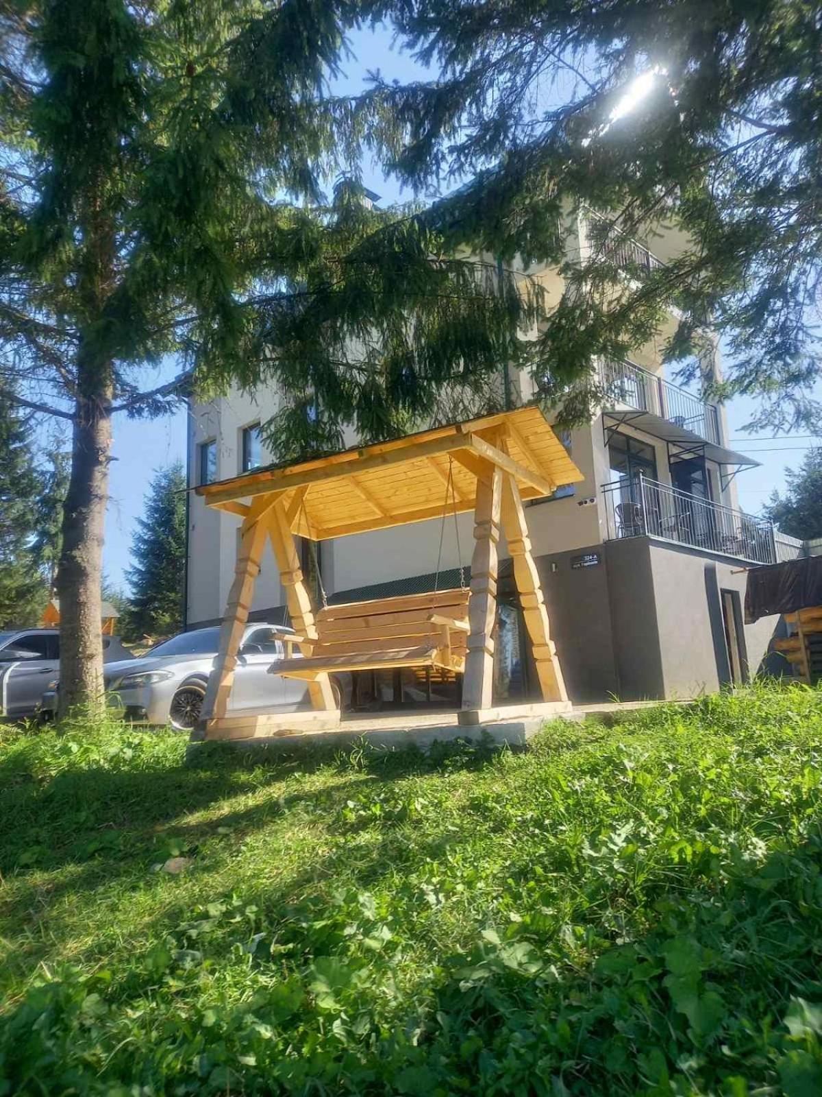 Отель Monblan Yablunytsya Luaran gambar
